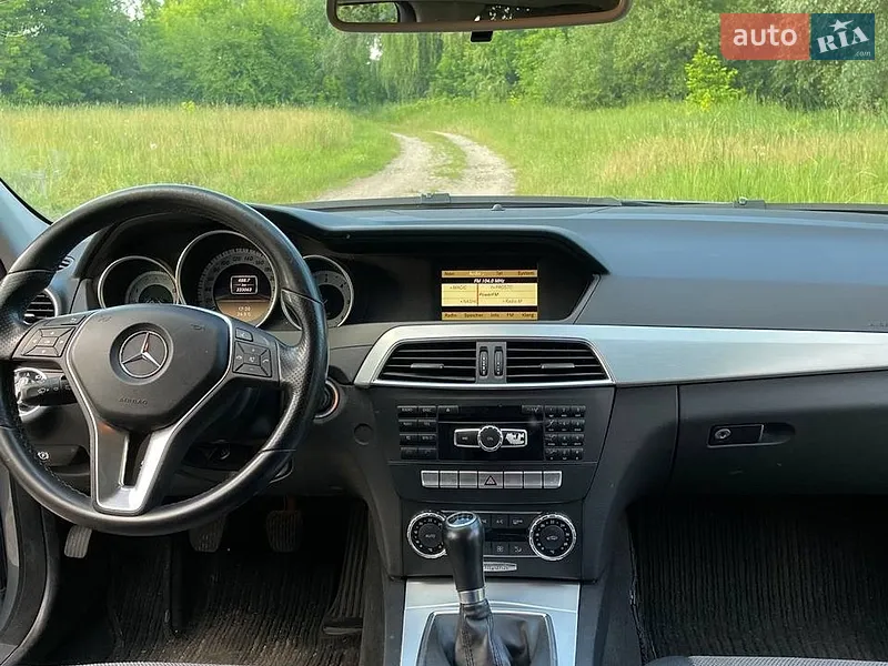 Mercedes-Benz C-Class 2011 VIN WDD2042021F687973 фото оголошення 10 з 49