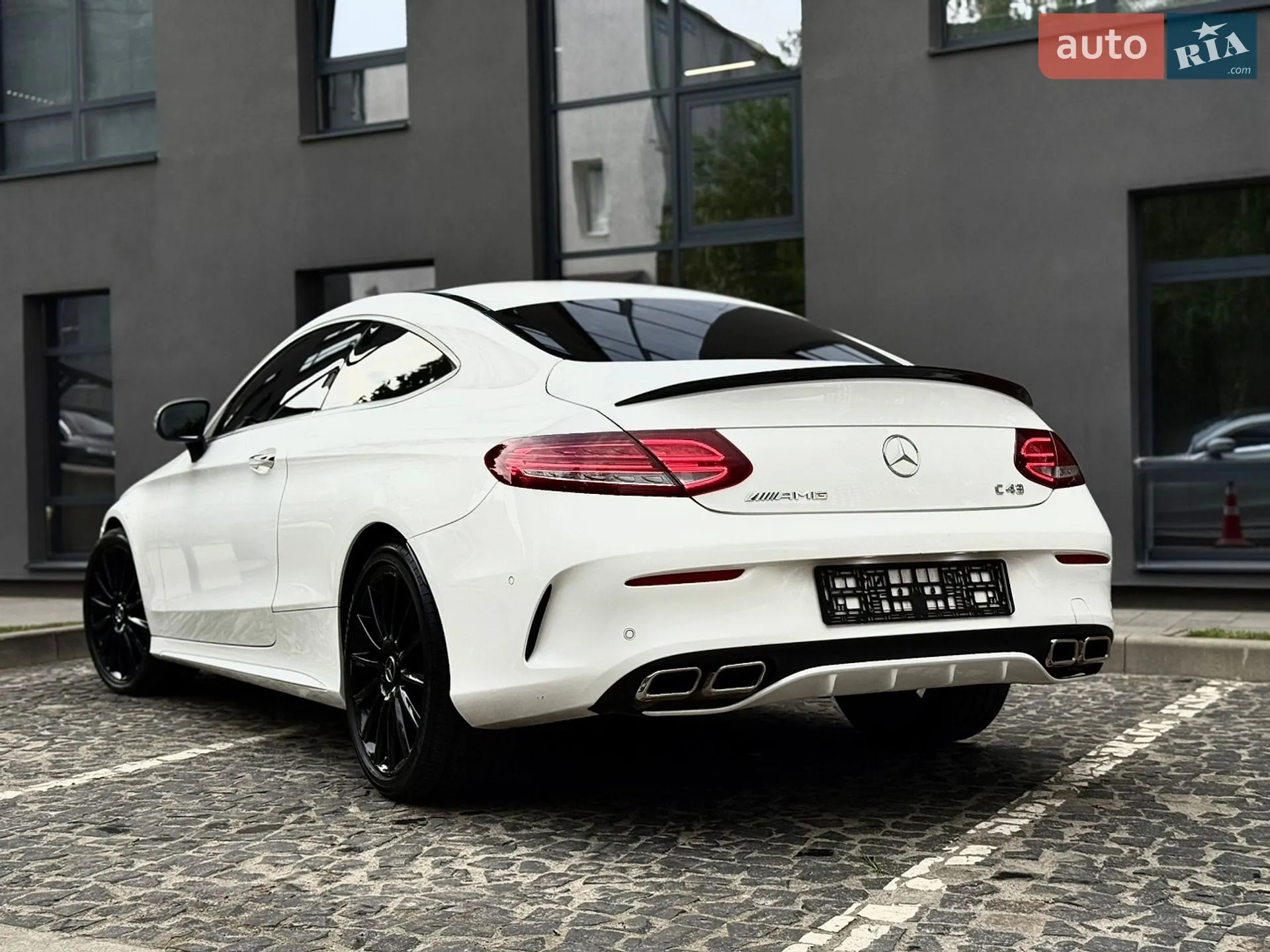 2016 Mercedes-Benz C-klasse - мініатюра 18