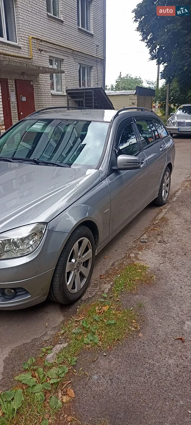 2010 Mercedes-Benz C-klasse - мініатюра 3