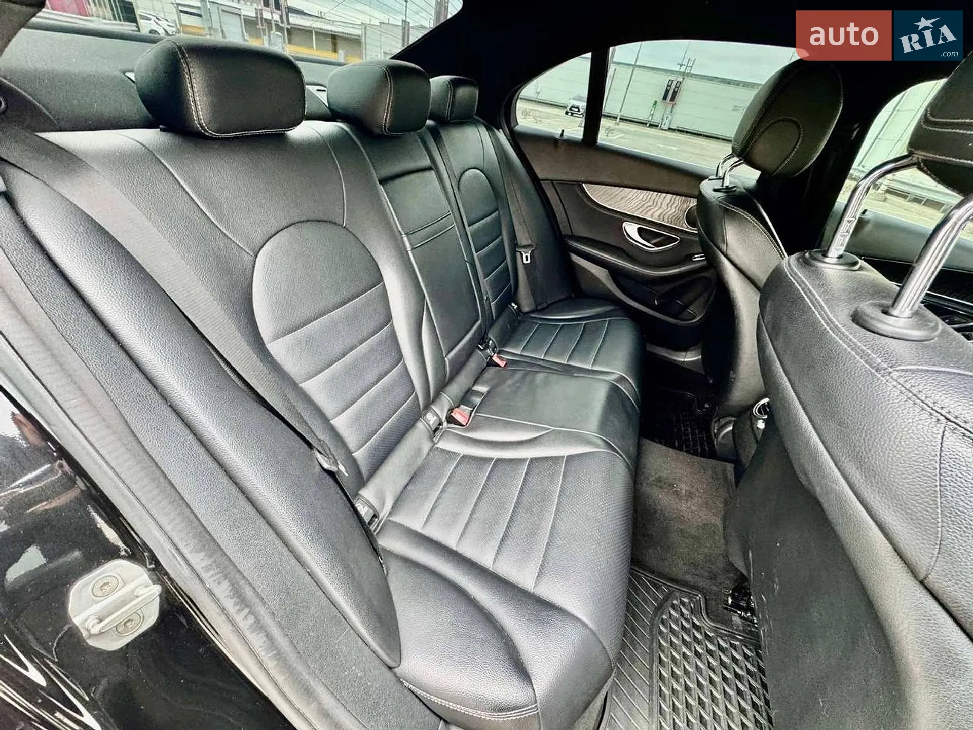 2015 Mercedes-Benz C-klasse - мініатюра 26