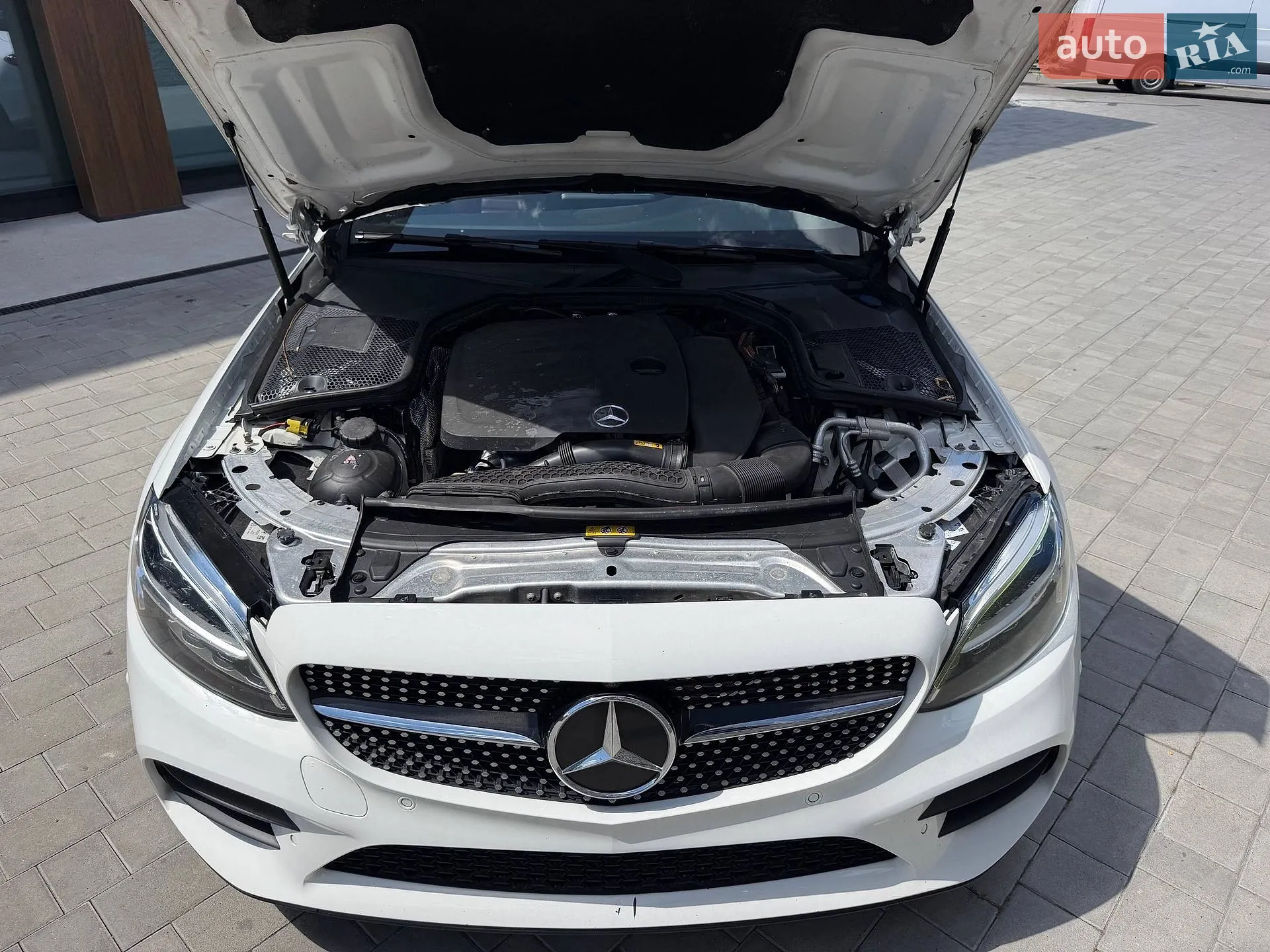 2020 Mercedes-Benz C-klasse - мініатюра 11