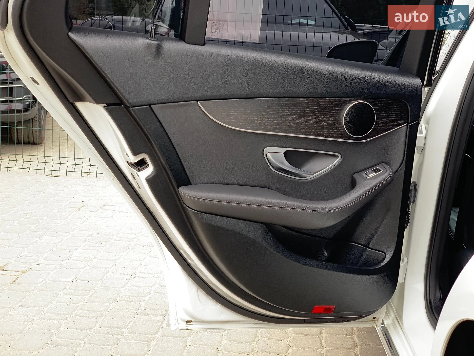 2020 Mercedes-Benz C-klasse - мініатюра 28