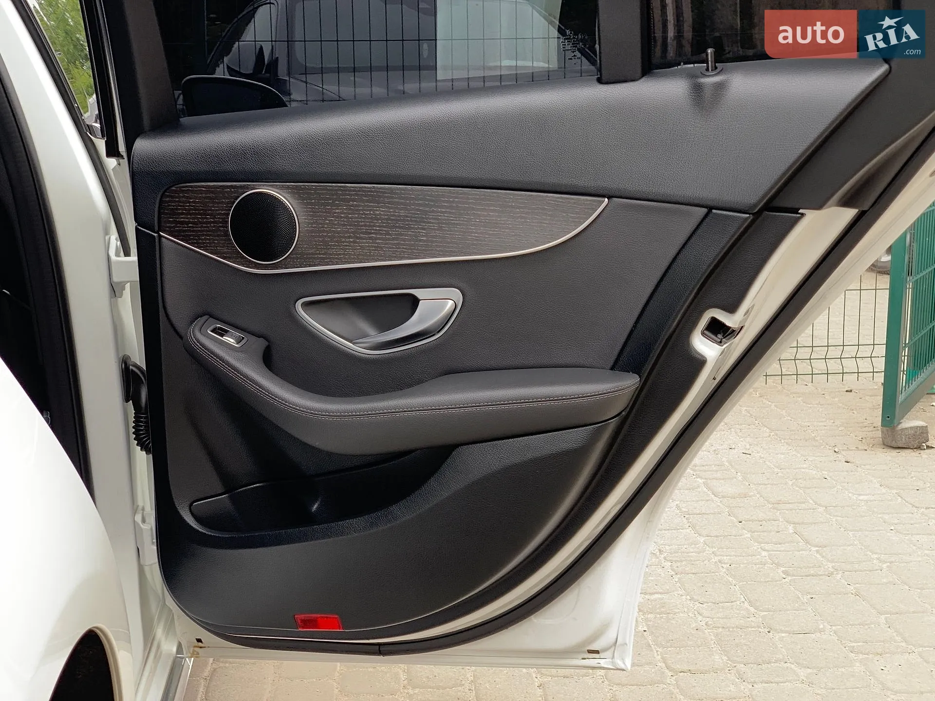 2020 Mercedes-Benz C-klasse - мініатюра 32