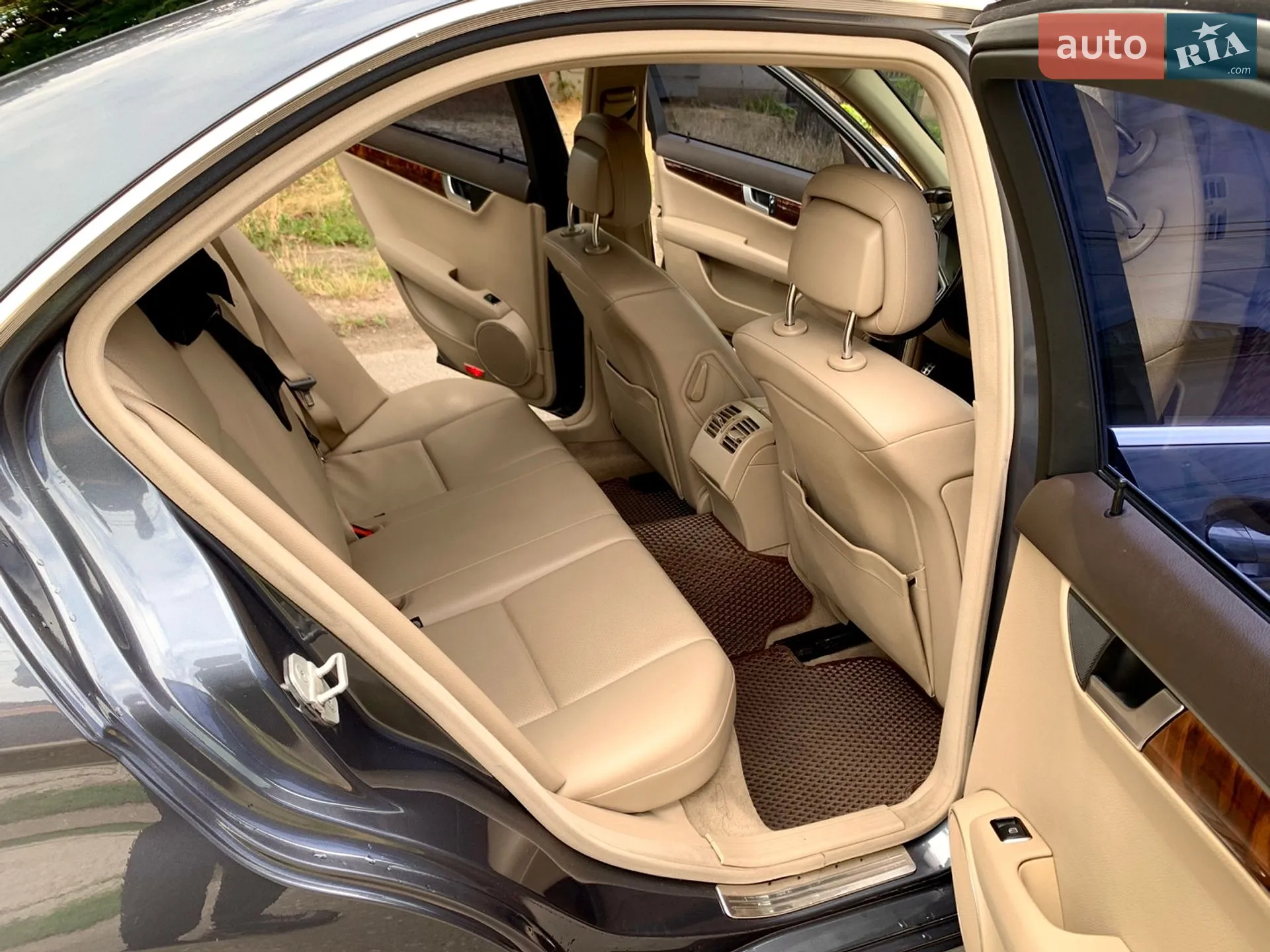 2013 Mercedes-Benz C-klasse - мініатюра 16