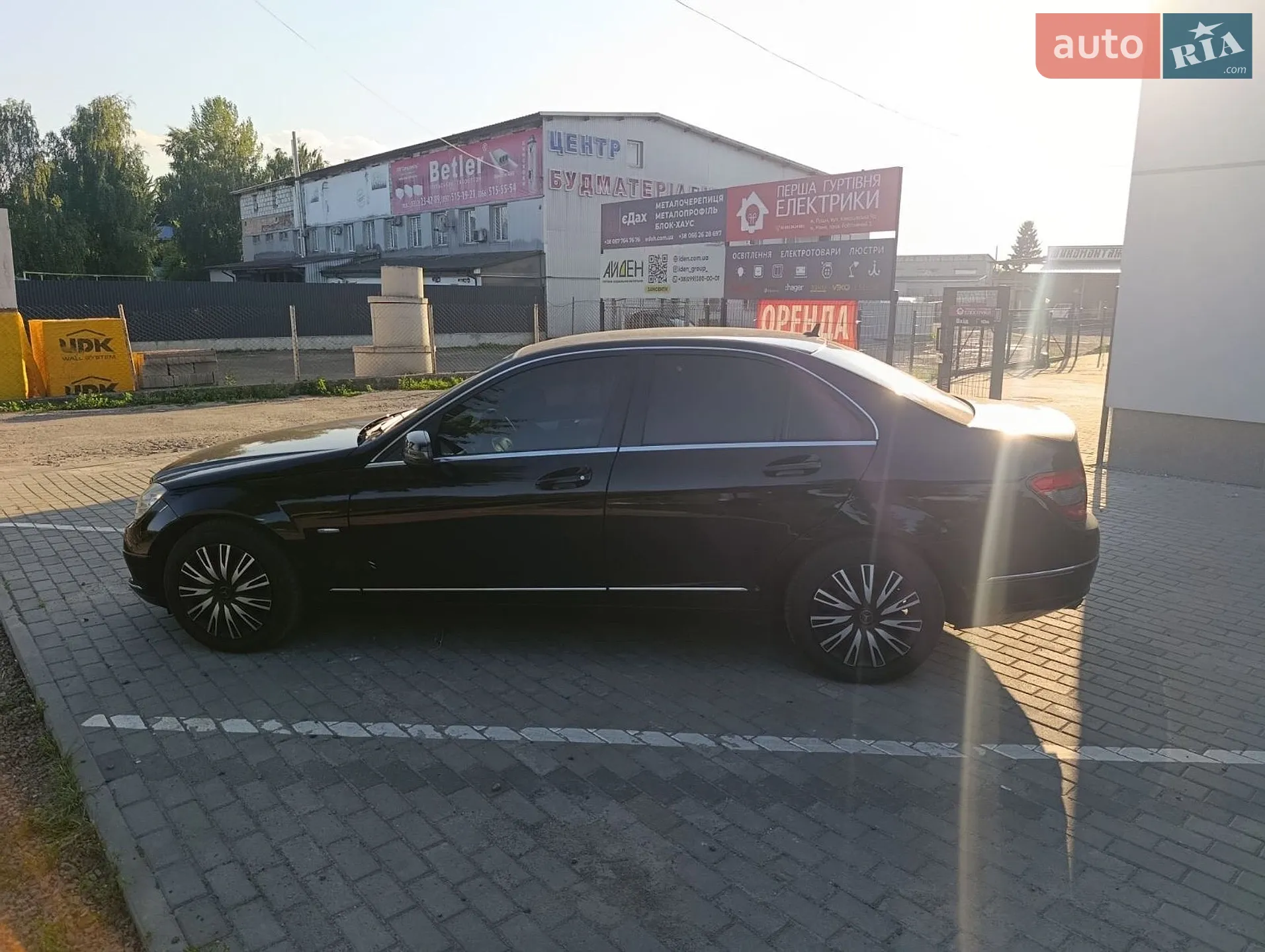 2010 Mercedes-Benz C-klasse - мініатюра 9