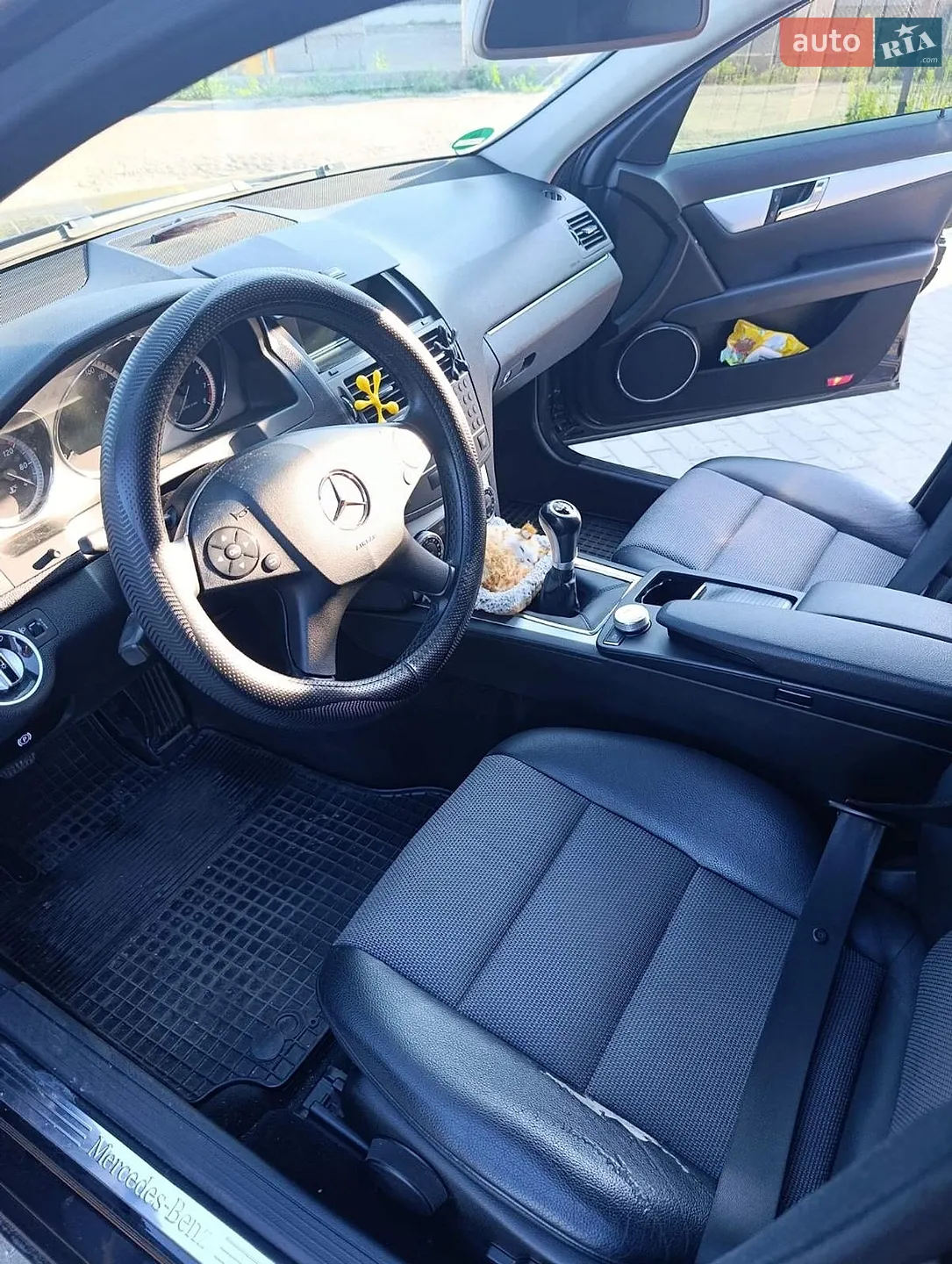 2010 Mercedes-Benz C-klasse - мініатюра 14