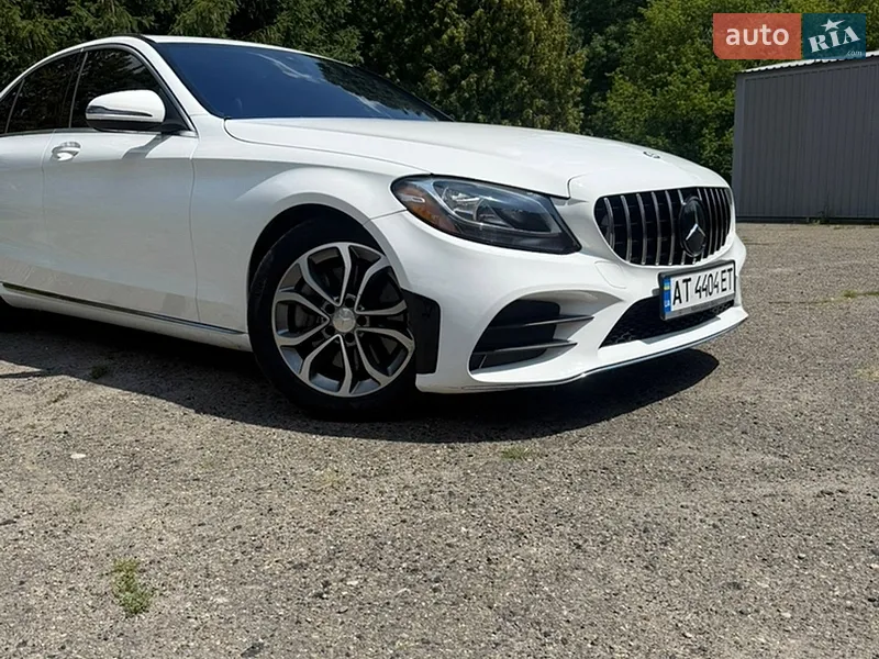 Mercedes-Benz C-Class