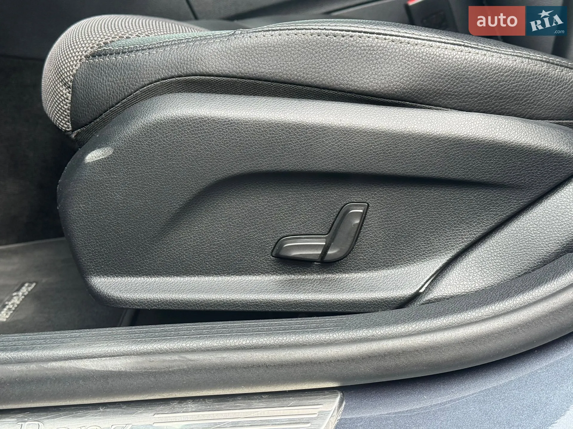 2014 Mercedes-Benz C-klasse - мініатюра 35
