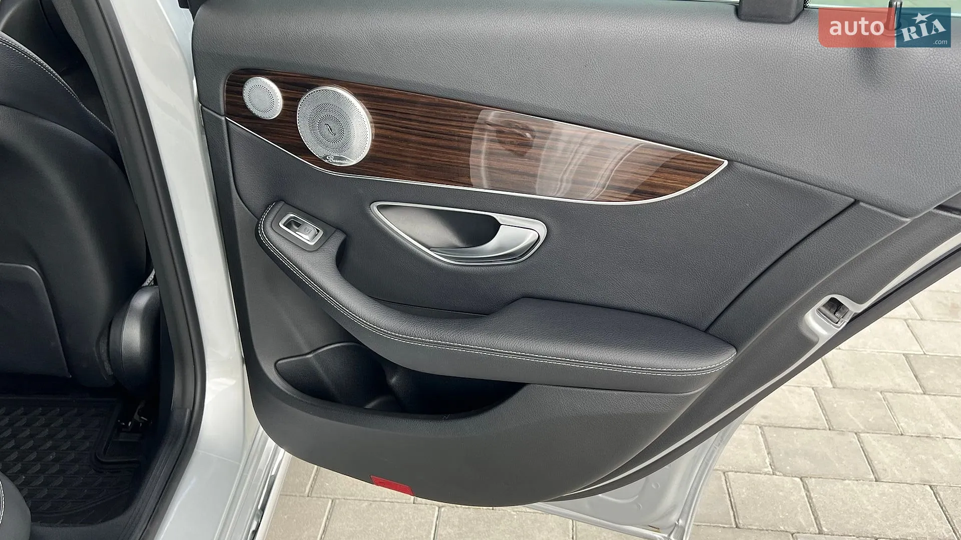 2017 Mercedes-Benz C-klasse - мініатюра 29