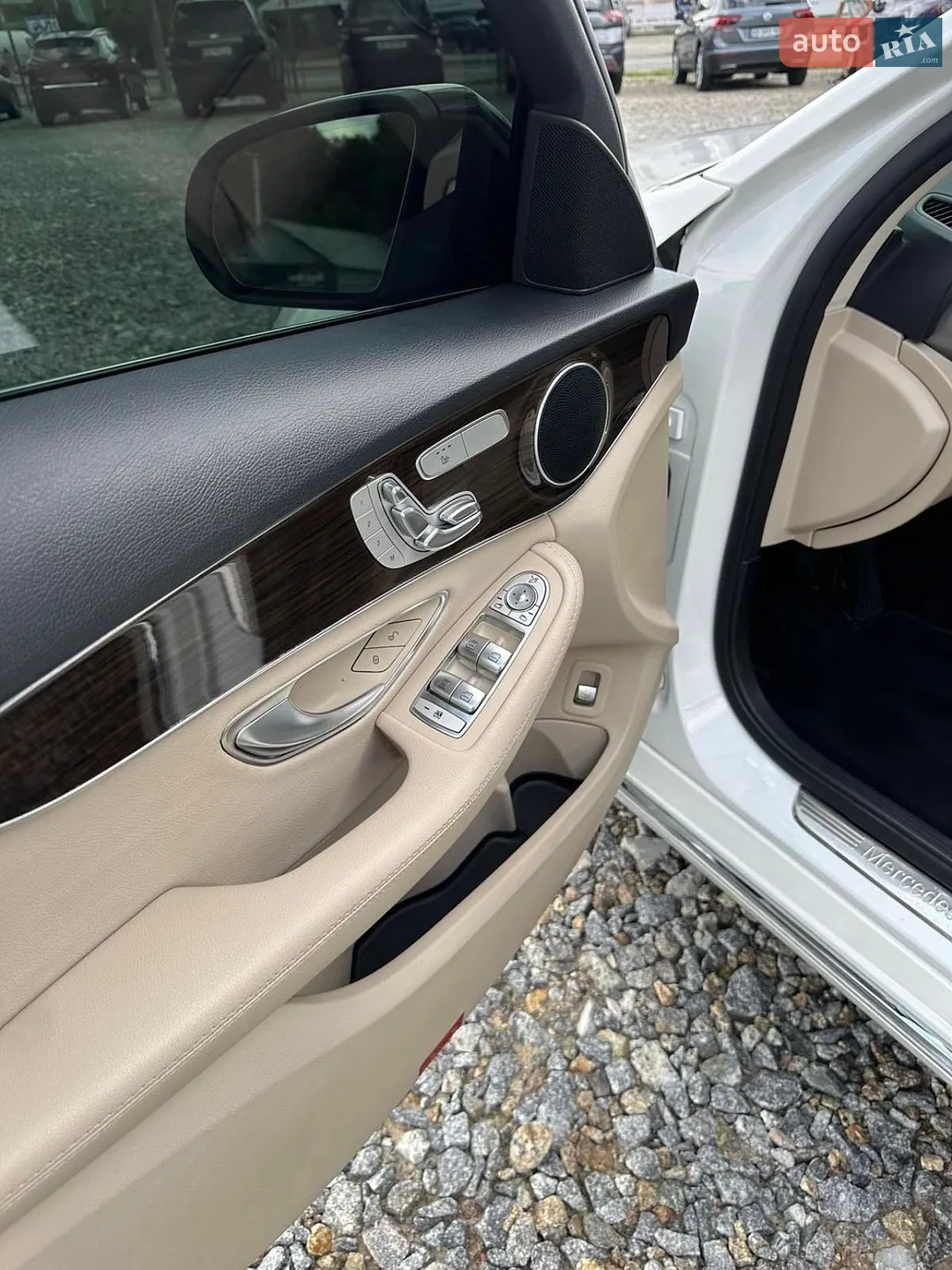 2016 Mercedes-Benz C-klasse - мініатюра 11