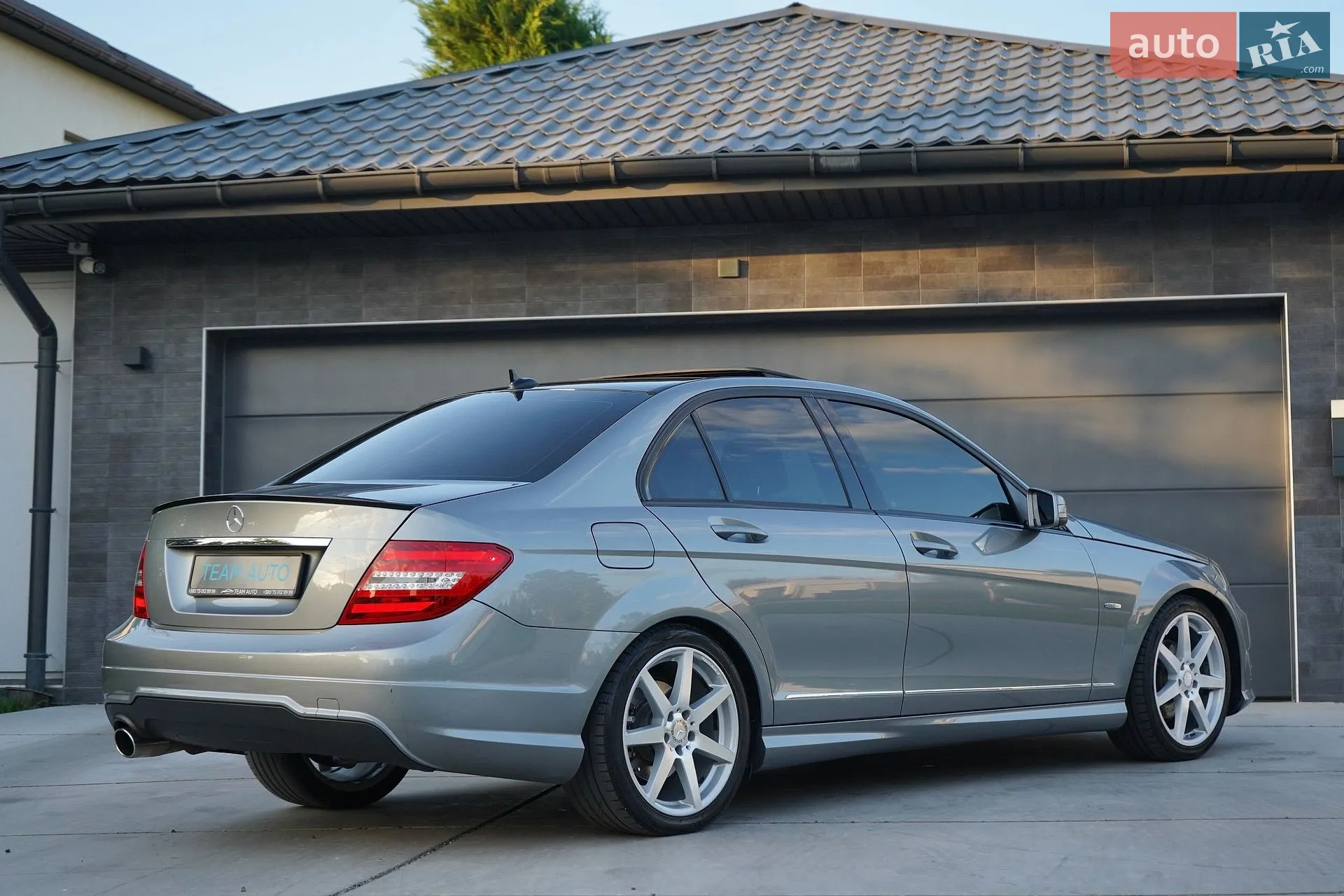 2011 Mercedes-Benz C-klasse - мініатюра 22