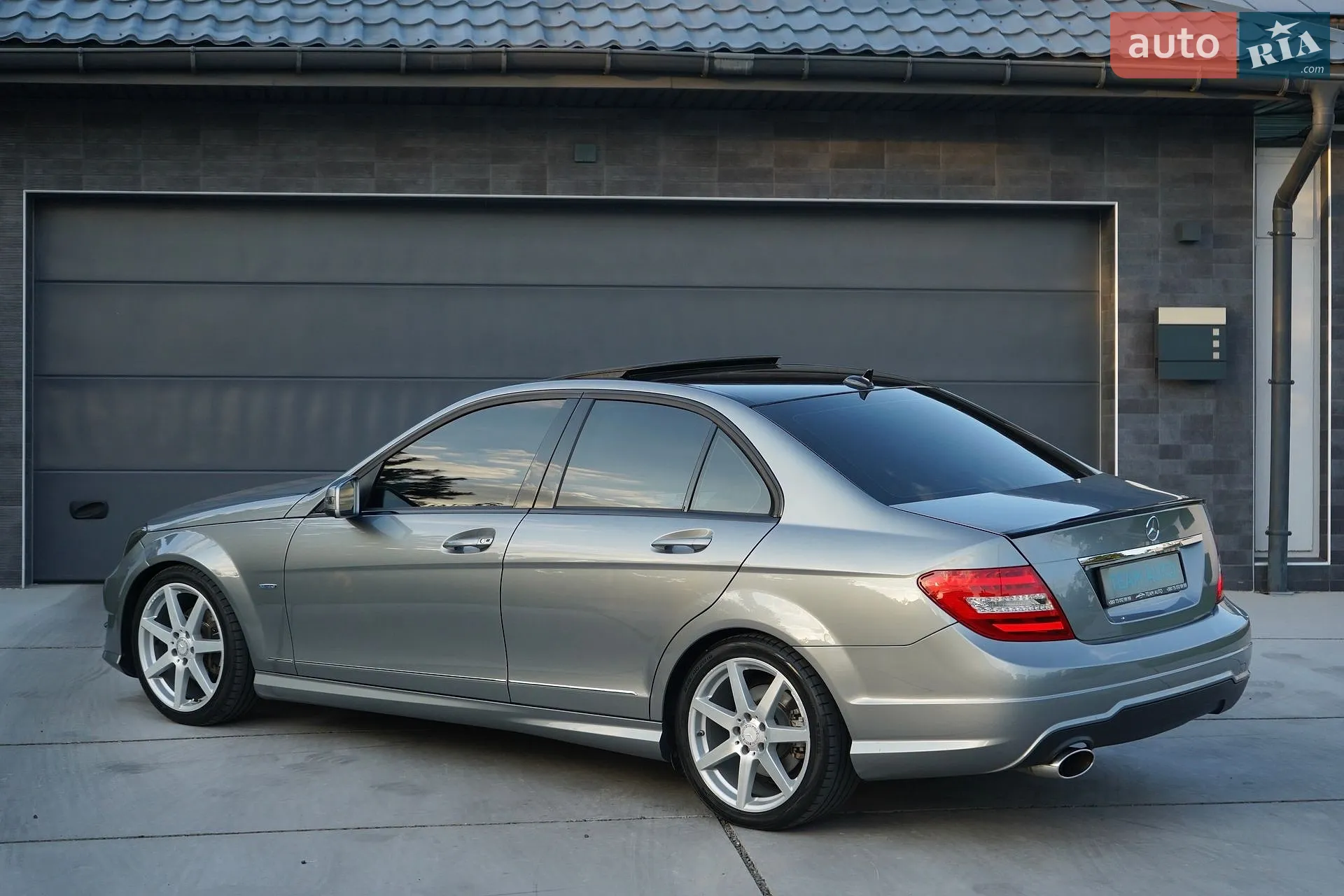 2011 Mercedes-Benz C-klasse - мініатюра 31