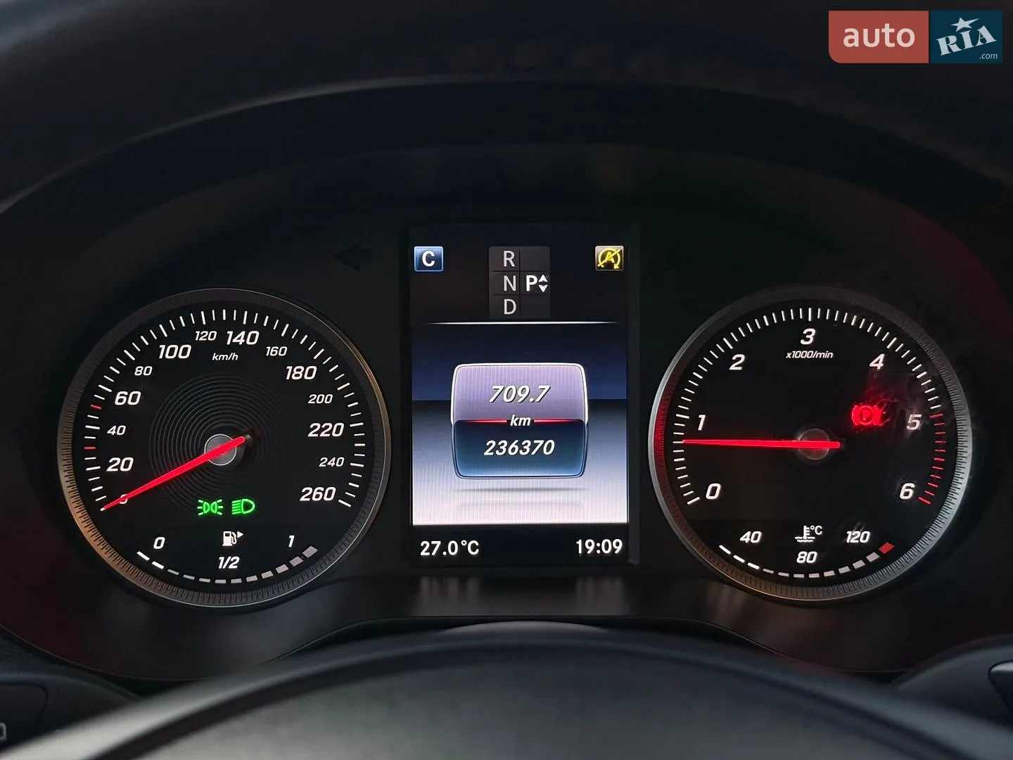 2016 Mercedes-Benz C-klasse - мініатюра 28