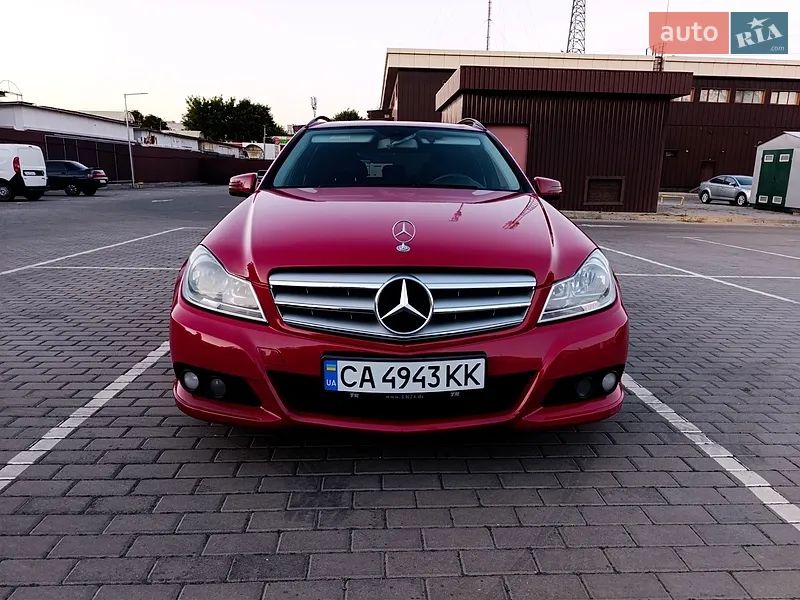Mercedes-Benz C-Class 2012