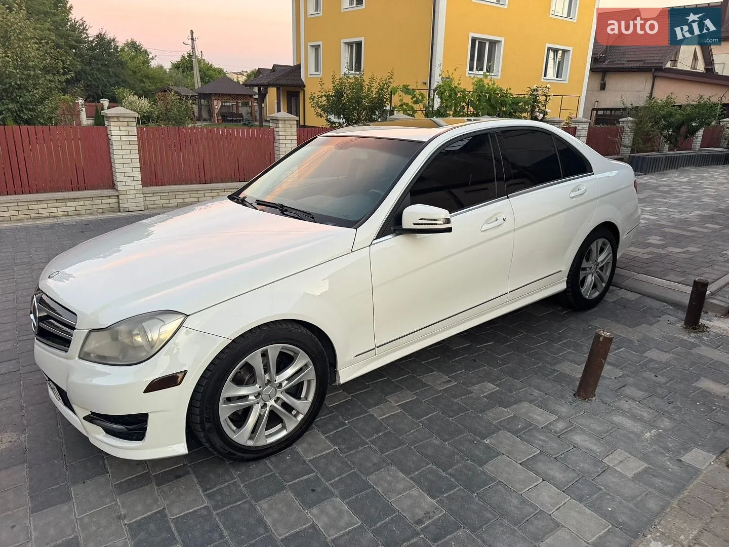 2012 Mercedes-Benz C-klasse - мініатюра 3