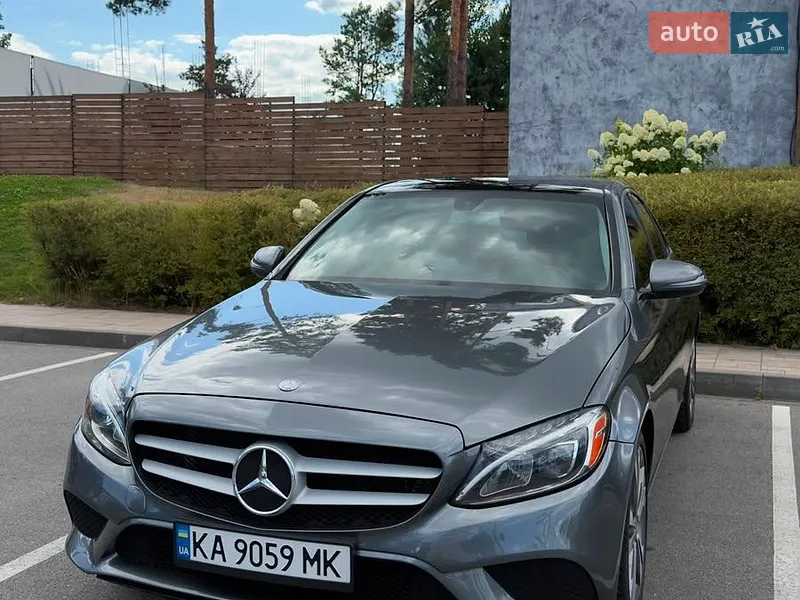 Mercedes-Benz C-Class