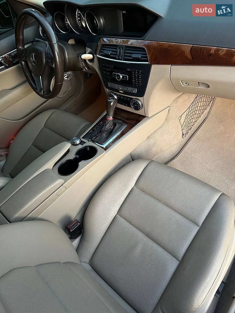 2012 Mercedes-Benz C-klasse - мініатюра 14