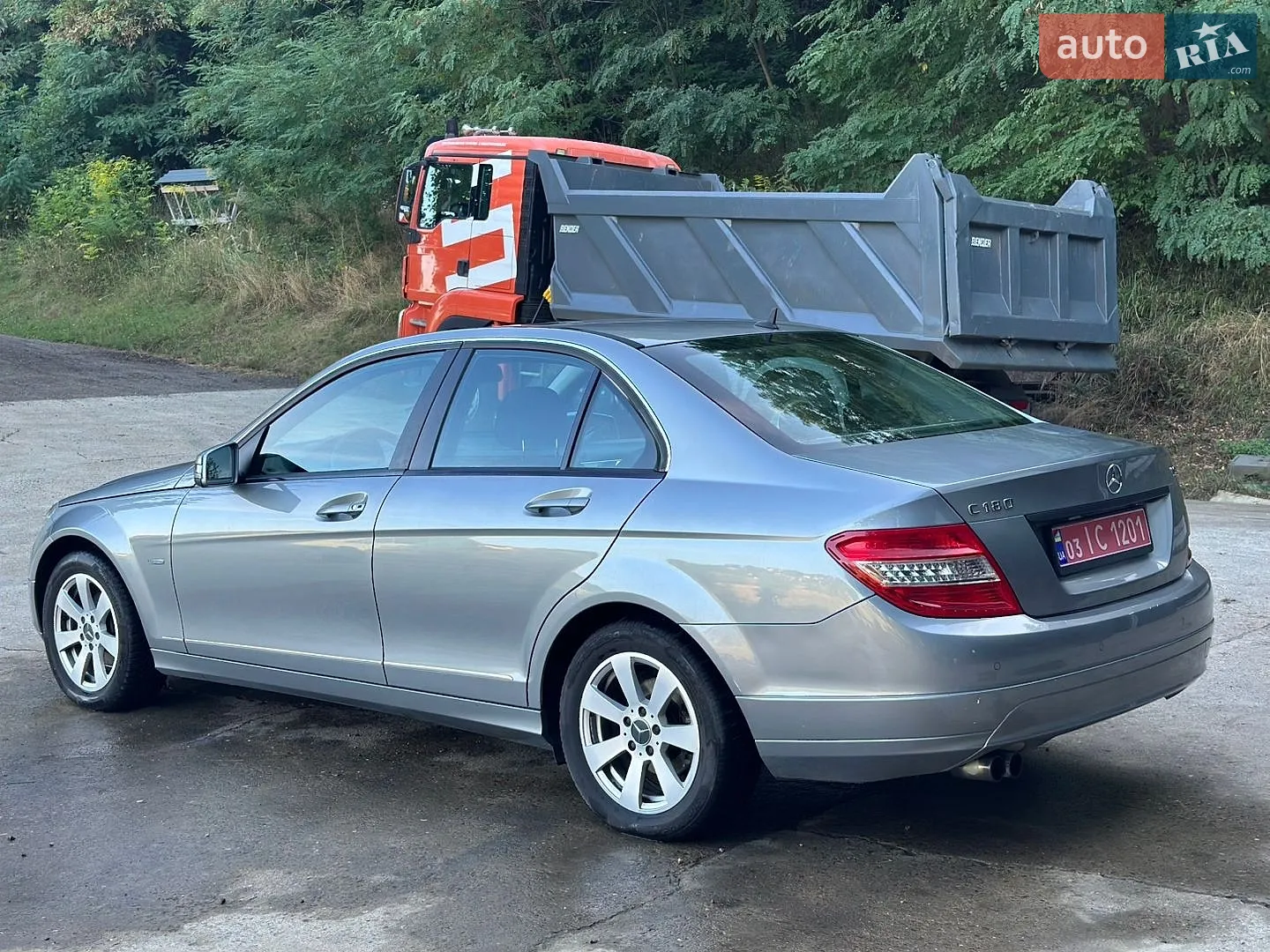 2010 Mercedes-Benz C-klasse - мініатюра 7