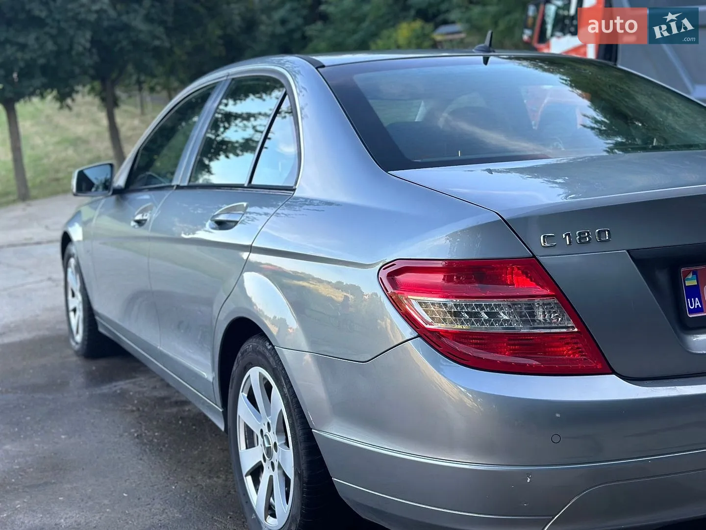 2010 Mercedes-Benz C-klasse - мініатюра 12