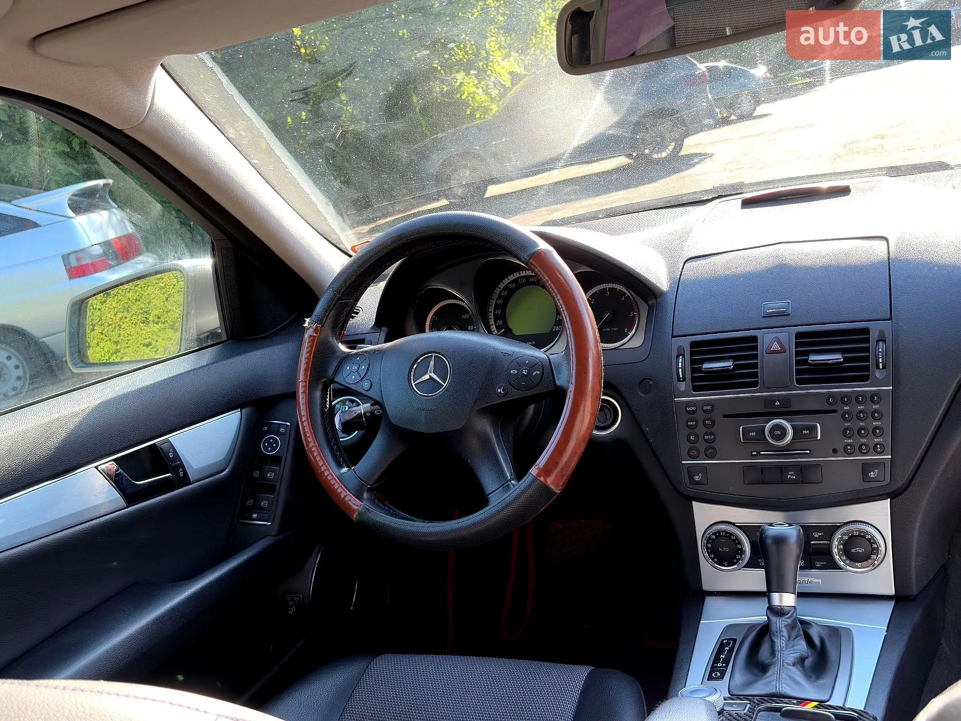 2010 Mercedes-Benz C-klasse - мініатюра 5
