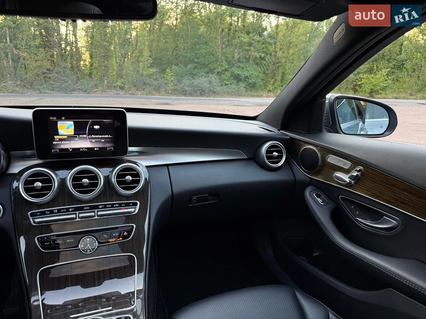 2017 Mercedes-Benz C-klasse - мініатюра 39