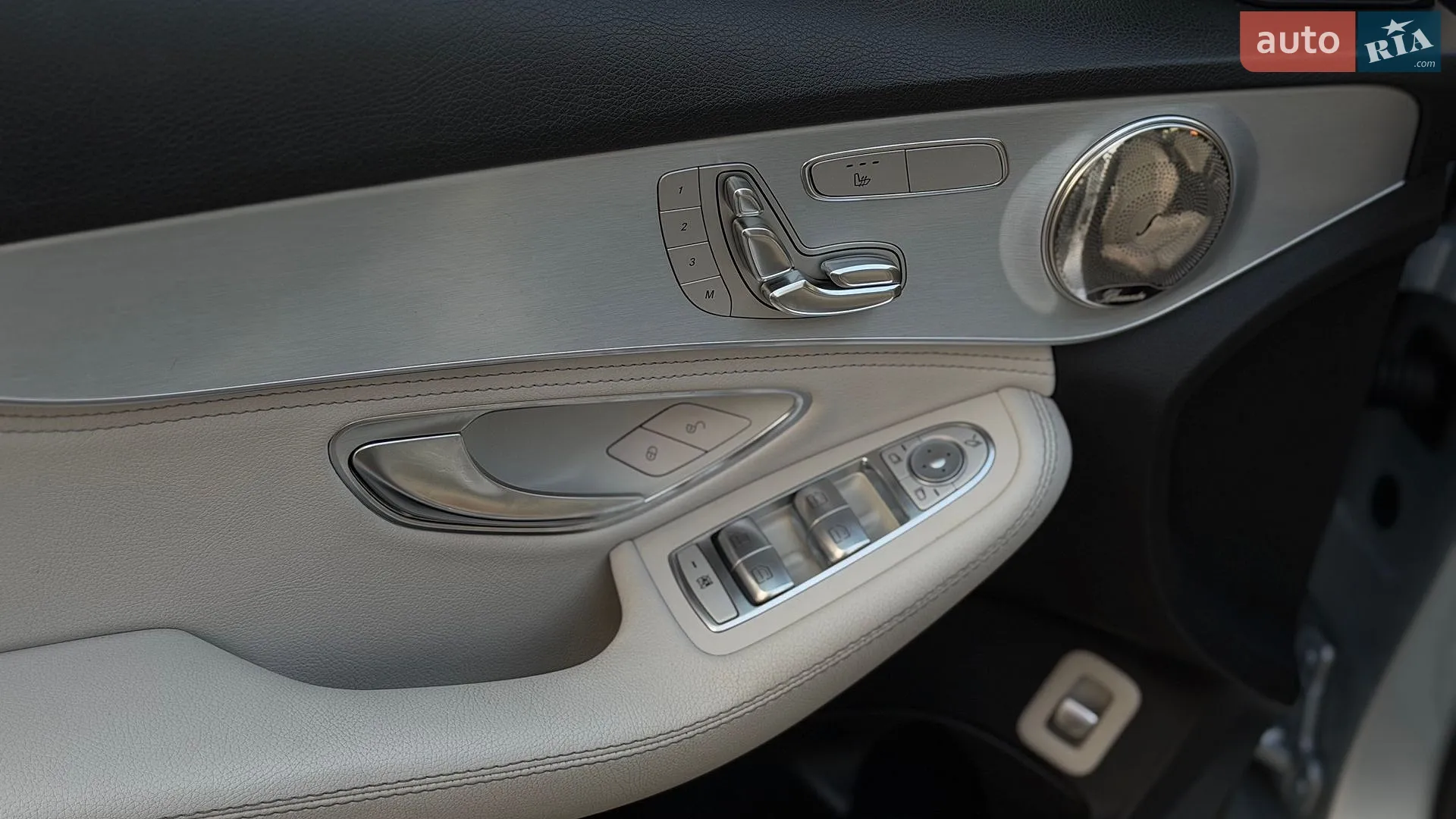 2015 Mercedes-Benz C-klasse - мініатюра 20