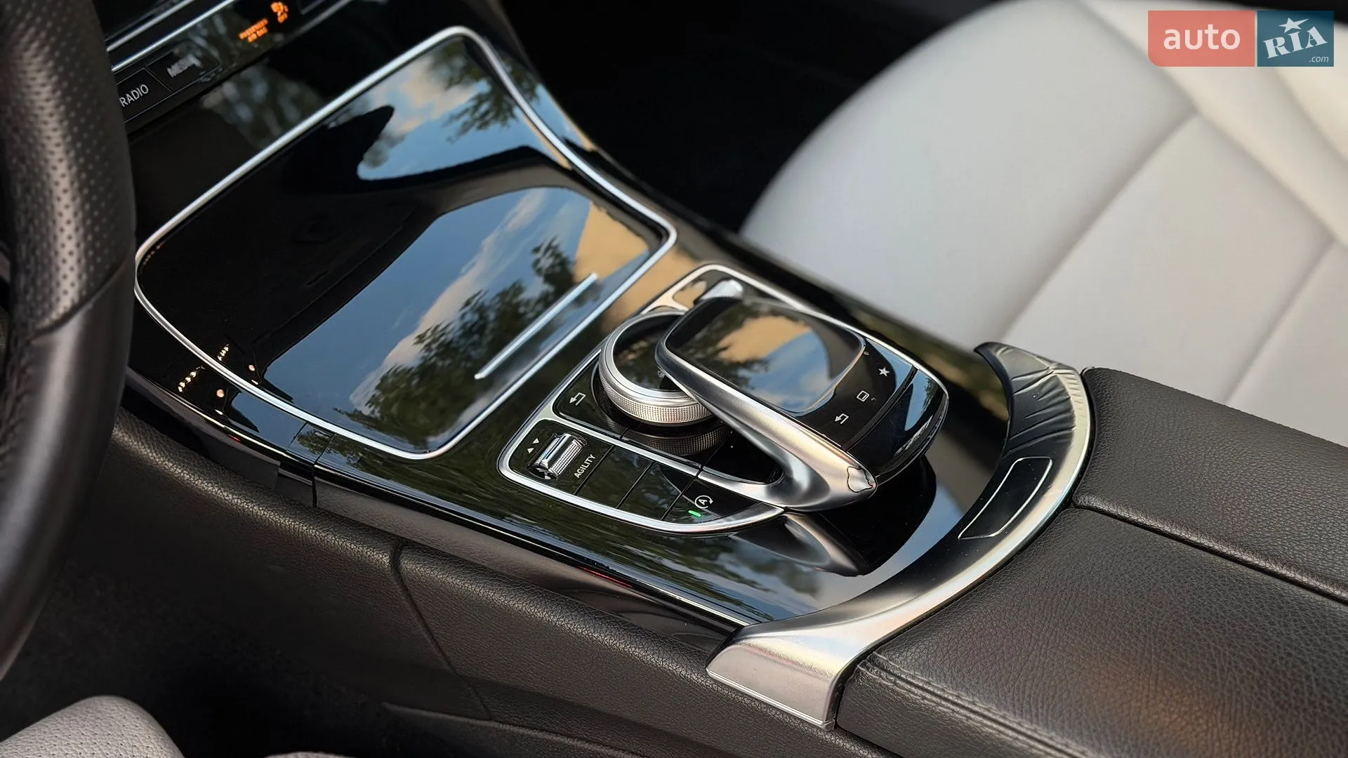2015 Mercedes-Benz C-klasse - мініатюра 27