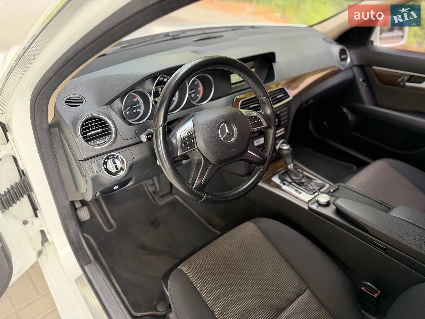 2013 Mercedes-Benz C-klasse - мініатюра 17