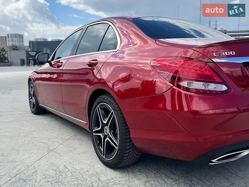 Mercedes-Benz C-Class