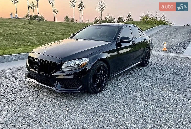 Mercedes-Benz C-Class