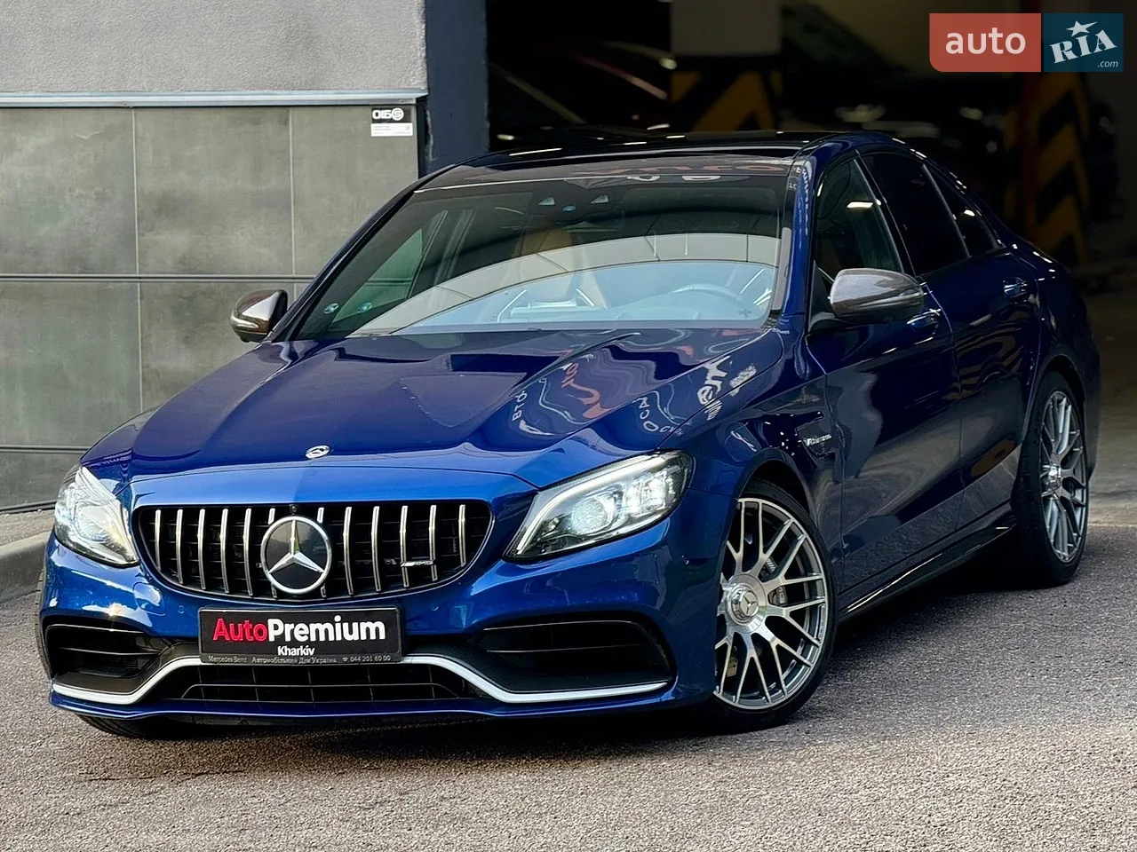 Mercedes-Benz C-Class 2019
