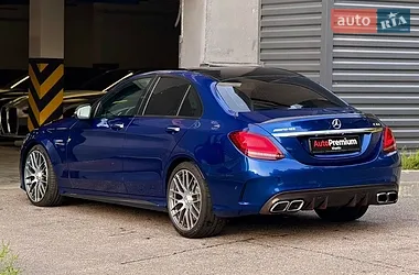 Mercedes-Benz C-Class 2019