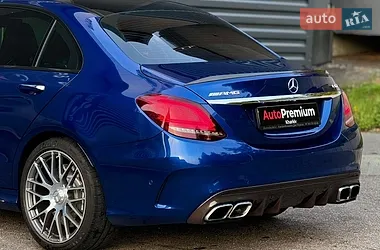 Mercedes-Benz C-Class 2019