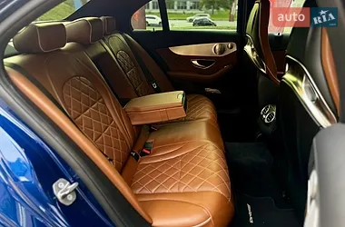 Mercedes-Benz C-Class 2019