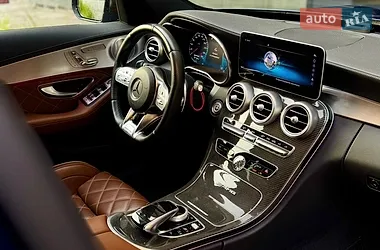 Mercedes-Benz C-Class 2019