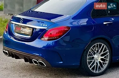 Mercedes-Benz C-Class 2019