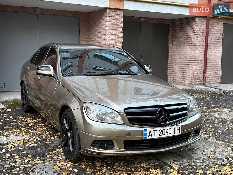 Mercedes-Benz C-Class