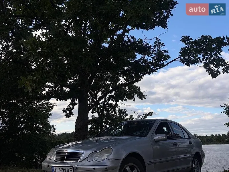 Mercedes-Benz C-Class 2001