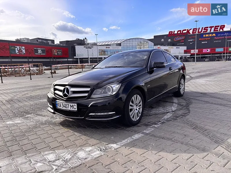 Mercedes-Benz C-Class