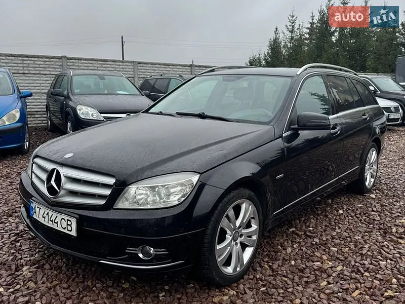 Mercedes-Benz C-Class 2010