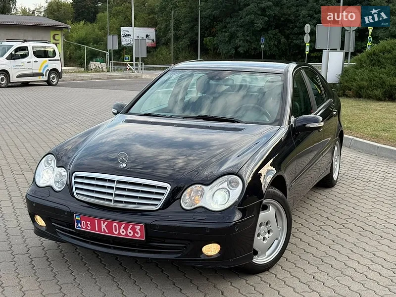 Mercedes-Benz C-Class