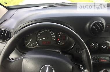 Мінівен Mercedes-Benz Citan 2012 в 
