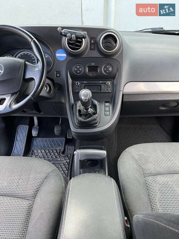 Минивэн Mercedes-Benz Citan 2015 в Львове