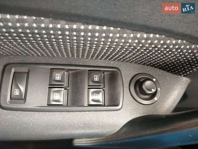 Минивэн Mercedes-Benz Citan 2015 в Львове