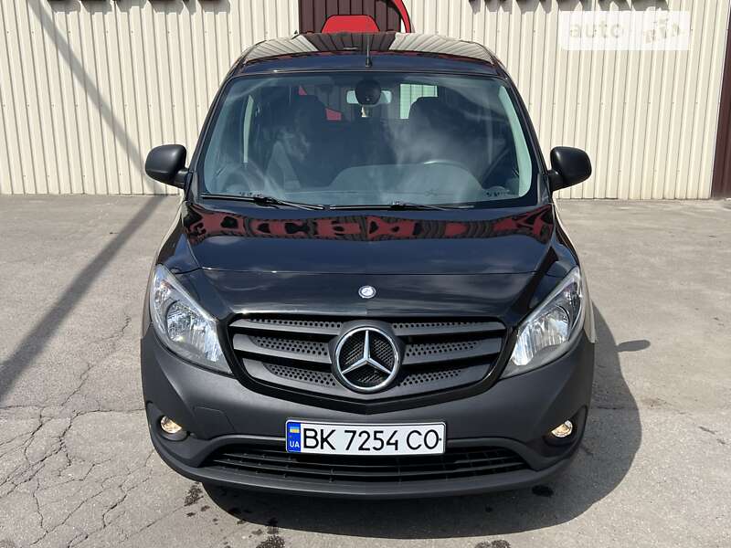 Минивэн Mercedes-Benz Citan 2015 в Ровно