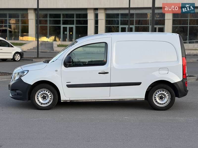Вантажний фургон Mercedes-Benz Citan 2016 в Дніпрі