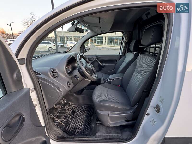 Вантажний фургон Mercedes-Benz Citan 2016 в Дніпрі