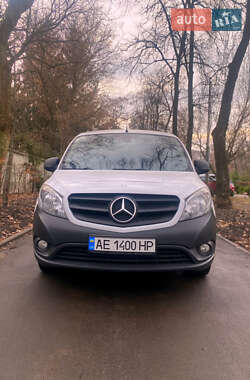 Вантажний фургон Mercedes-Benz Citan 2013 в Києві