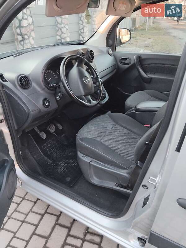 Мінівен Mercedes-Benz Citan 2013 в Тячеві