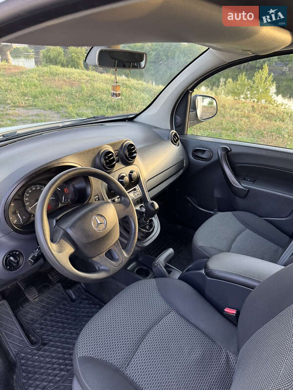 Мінівен Mercedes-Benz Citan 2015 в Києві фото 12 Мінівен Mercedes-Benz Citan 2015 в Києві